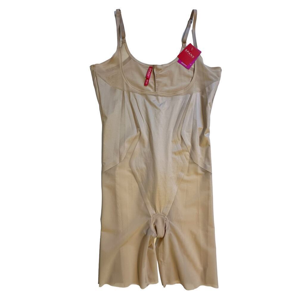 NWT  Spanx Haute Contour Open-Bust Mid-Thigh Bodysuit Soft Sand XL
